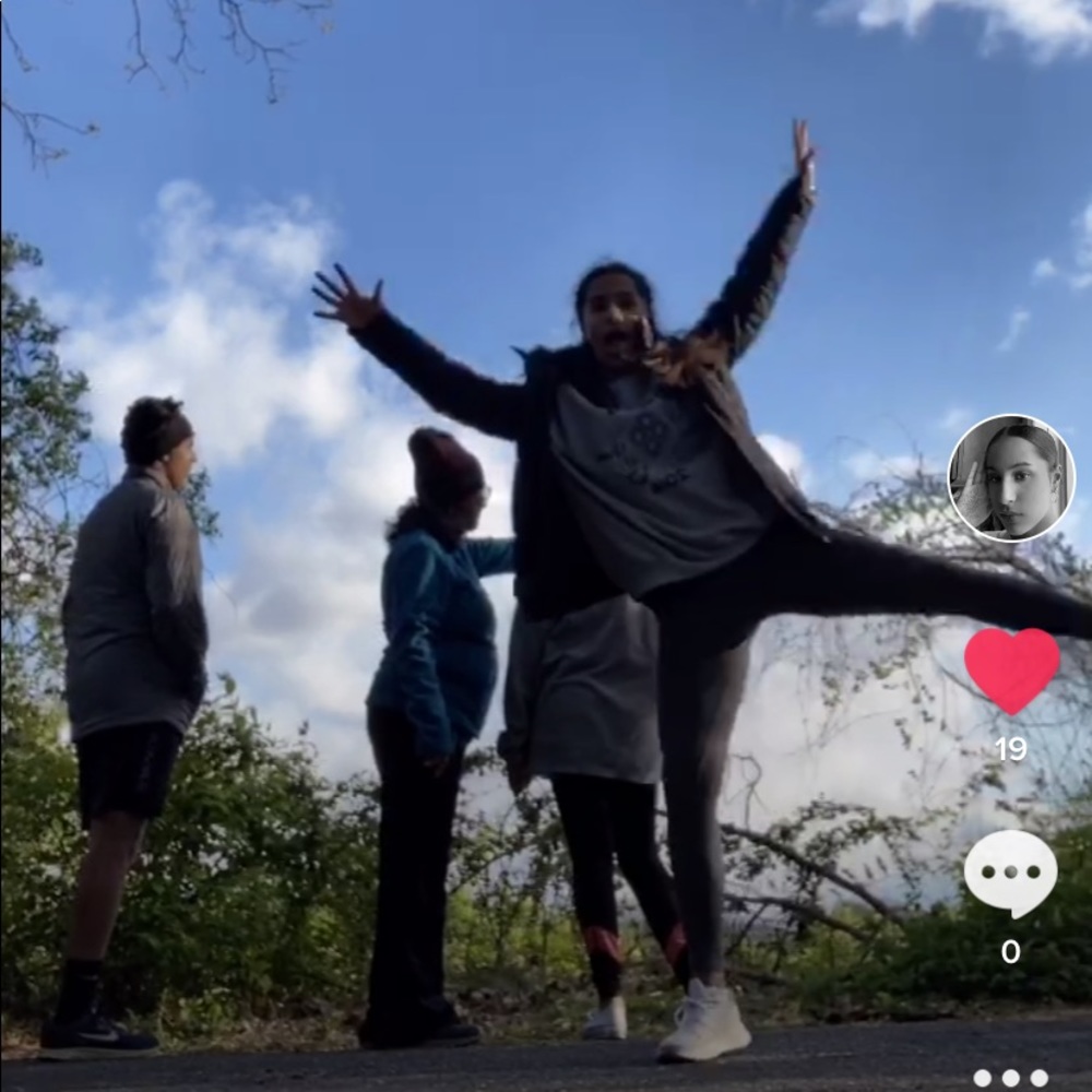 Meet your Posher, Reva